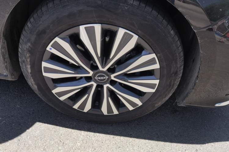 Used Nissan Teana 2022 2.0L XL-TLS Enjoyment Edition Right Front Wheel Hub