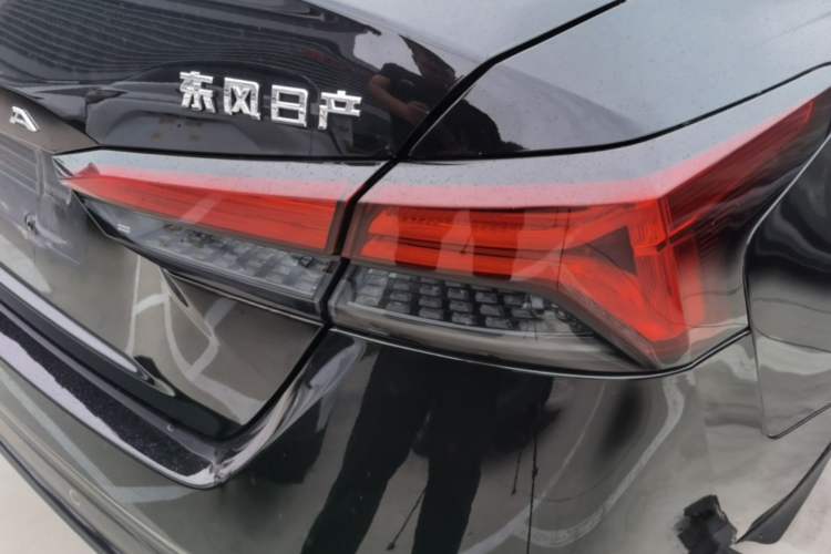 Used Nissan Teana 2022 2.0L XL-TLS Enjoyment Edition Right Rear Taillight