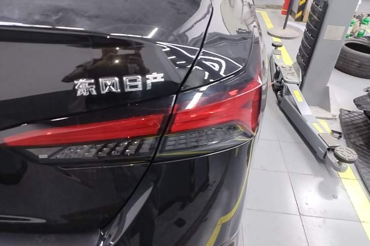 Used Nissan Teana 2022 2.0L XL-TLS Enjoyment Edition Right Rear Taillight