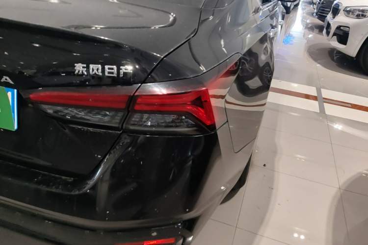 Used Nissan Teana 2022 2.0L XL-TLS Enjoyment Edition Right Rear Taillight