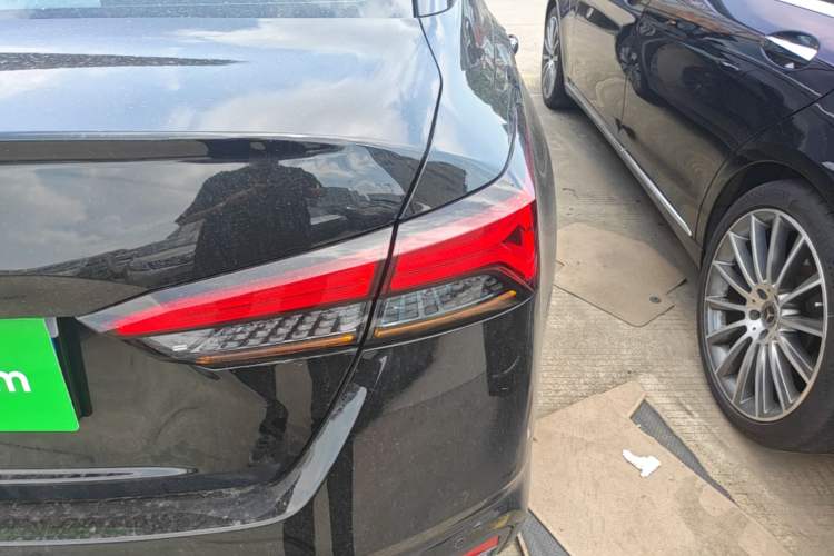 Used Nissan Teana 2022 2.0L XL-TLS Enjoyment Edition Right Rear Taillight