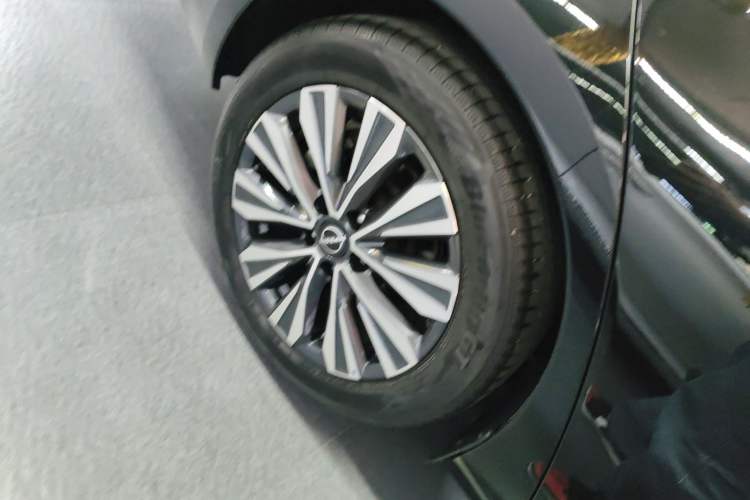 Used Nissan Teana 2022 2.0L XL-TLS Enjoyment Edition Right Rear Wheel Hub