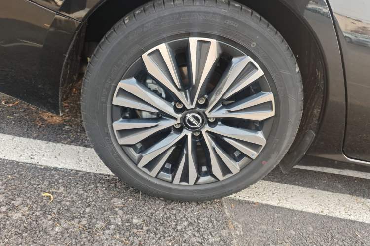 Used Nissan Teana 2022 2.0L XL-TLS Enjoyment Edition Right Rear Wheel Hub
