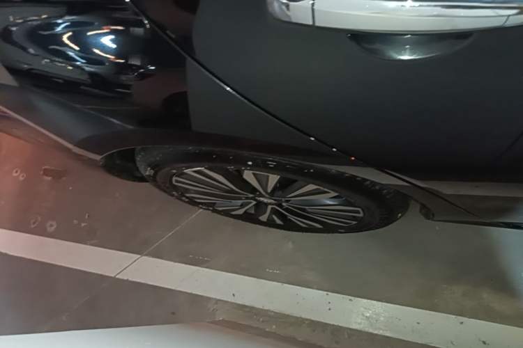 Used Nissan Teana 2022 2.0L XL-TLS Enjoyment Edition Right Rear Wheel Hub
