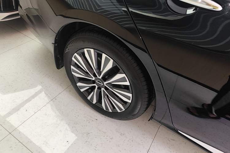 Used Nissan Teana 2022 2.0L XL-Upr Enjoyment Edition Right Rear Wheel Hub