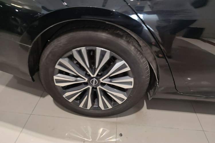 Used Nissan Teana 2022 2.0L XL-TLS Enjoyment Edition Right Rear Wheel Hub