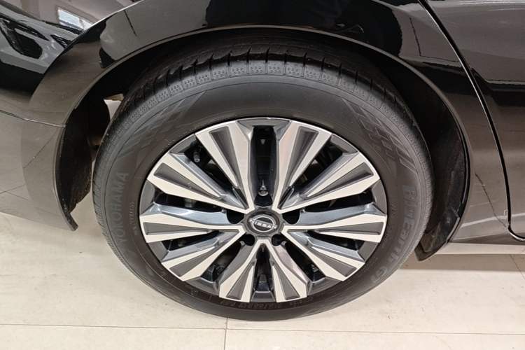 Used Nissan Teana 2022 2.0L XL-TLS Enjoyment Edition Right Rear Wheel Hub