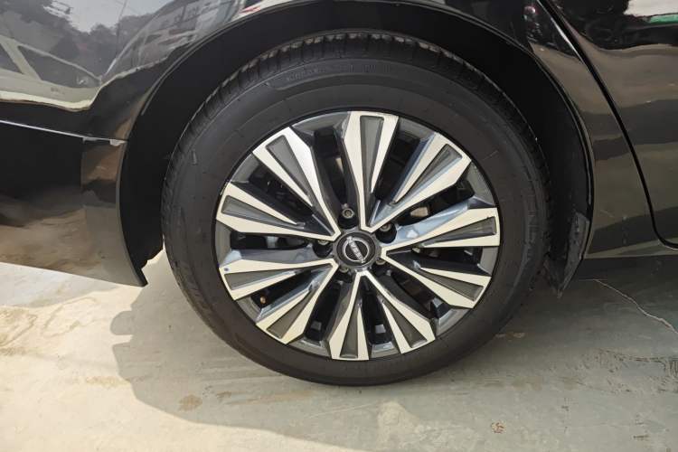 Used Nissan Teana 2022 2.0L XL-TLS Enjoyment Edition Right Rear Wheel Hub