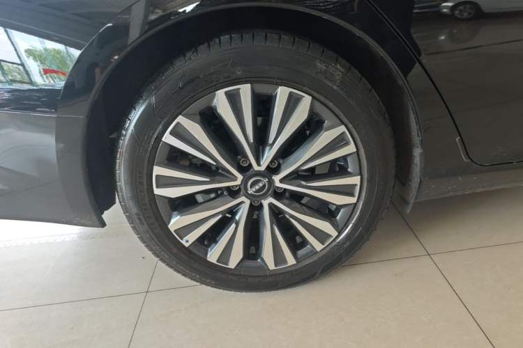 Used Nissan Teana 2022 2.0L XL-TLS Enjoyment Edition Right Rear Wheel Hub