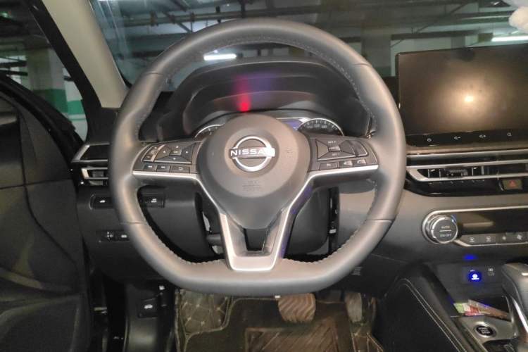 Used Nissan Teana 2022 2.0L XL-TLS Enjoyment Edition Steering Wheel