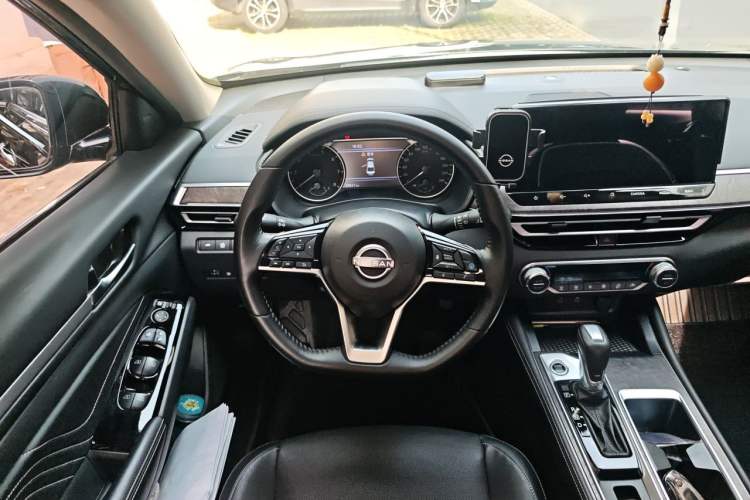 Used Nissan Teana 2022 2.0L XL-Upr Enjoyment Edition Steering Wheel