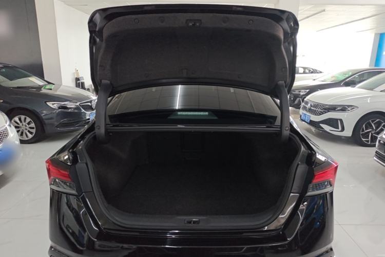 Used Nissan Teana 2022 2.0L XL-TLS Enjoyment Edition Trunk