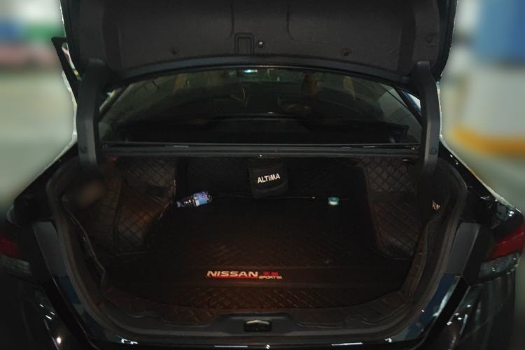 Used Nissan Teana 2022 2.0L XL-TLS Enjoyment Edition Trunk