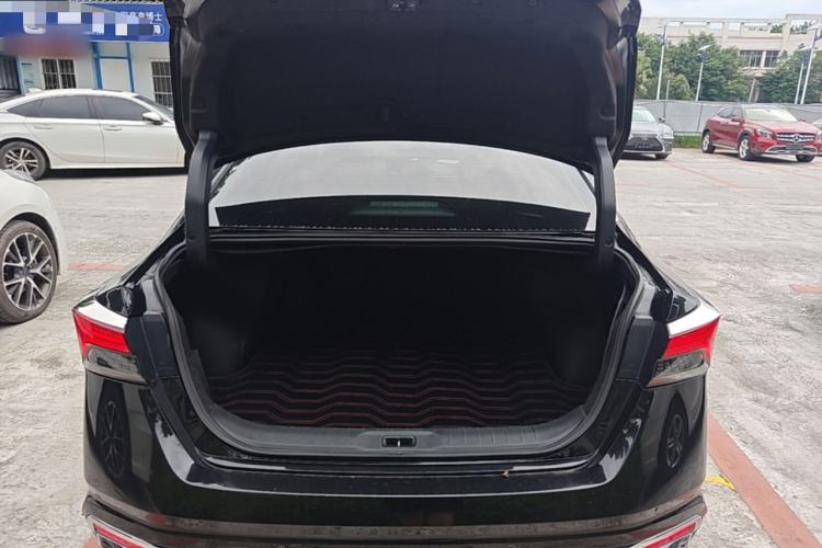 Used Nissan Teana 2022 2.0L XL-Upr Enjoyment Edition Trunk