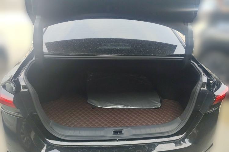 Used Nissan Teana 2022 2.0L XL-Upr Enjoyment Edition Trunk