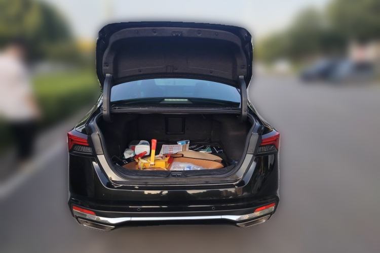 Used Nissan Teana 2022 2.0T XV Premium Edition Trunk