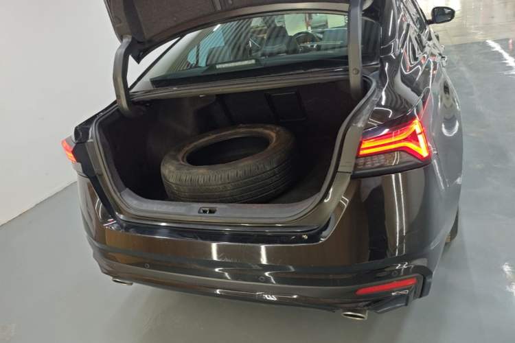 Used Nissan Teana 2022 2.0L XL-TLS Enjoyment Edition Trunk