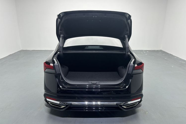 Used Nissan Teana 2022 2.0L XL-Upr Enjoyment Edition Trunk