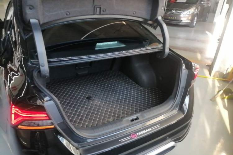 Used Nissan Teana 2022 2.0L XL-TLS Enjoyment Edition Trunk