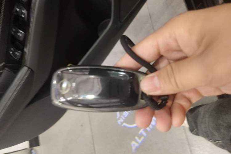 Used Nissan Teana 2022 2.0L XL-Upr Enjoyment Edition Vehicle Key
