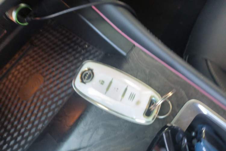 Used Nissan Teana 2022 2.0L XL-Upr Enjoyment Edition Vehicle Key