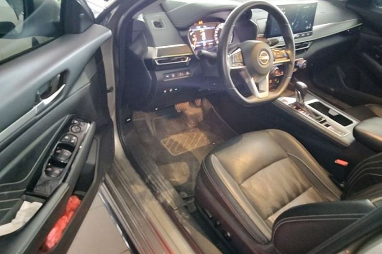 Used Nissan Teana 2022 2.0L XL-Upr Enjoyment Edition Driver Seat