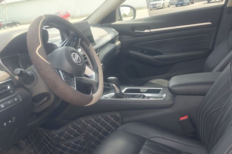 Used Nissan Teana 2022 2.0L XL-Upr Enjoyment Edition Interior 1