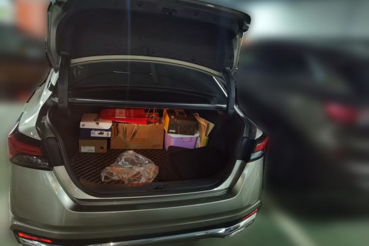 Used Nissan Teana 2022 2.0L XL-Upr Enjoyment Edition Trunk