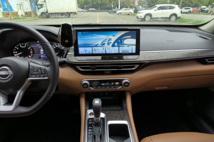 Used Nissan Teana 2022 2.0L XL-TLS Enjoyment Edition Audio And AC Panel