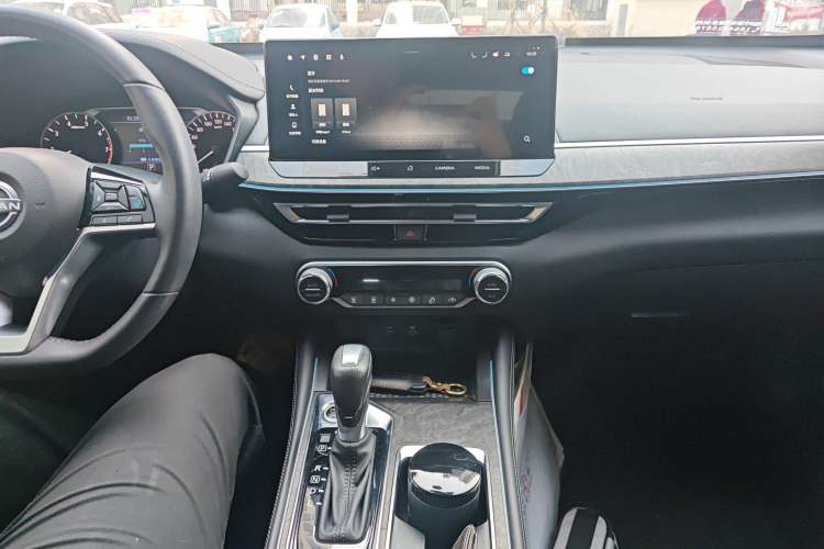 Used Nissan Teana 2022 2.0L XL-Upr Enjoyment Edition Audio And AC Panel