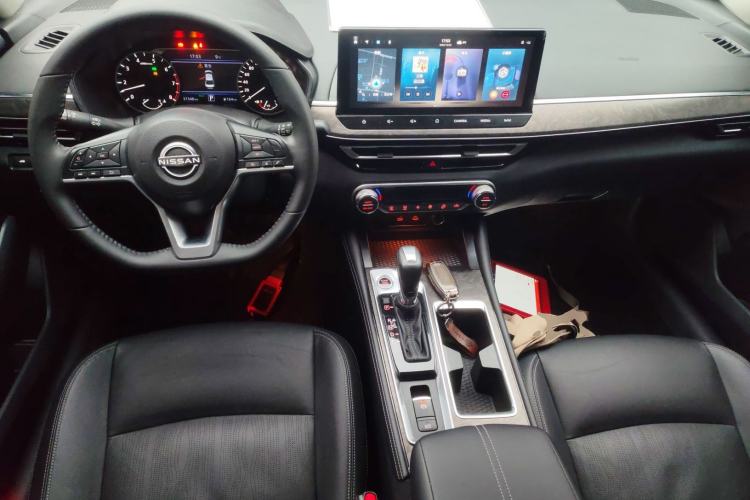 Used Nissan Teana 2022 2.0L XL-TLS Enjoyment Edition Center Console
