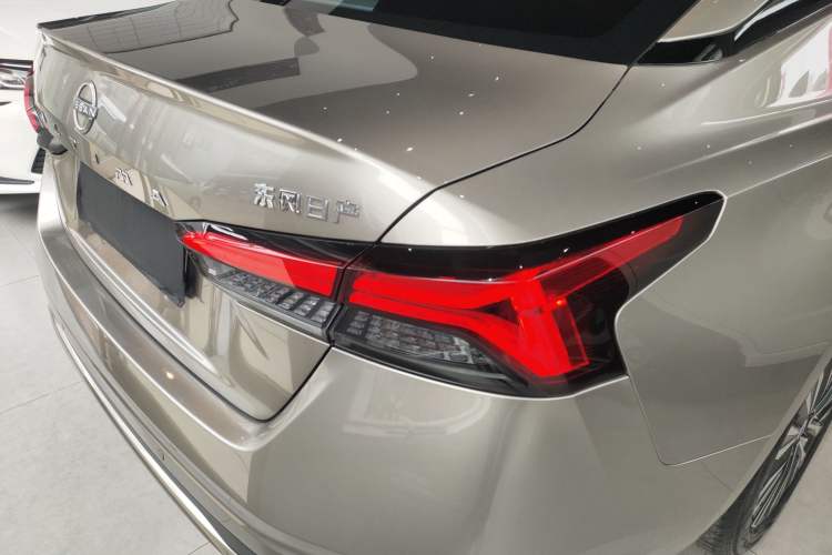 Used Nissan Teana 2022 2.0L XL-TLS Enjoyment Edition Exterior 3