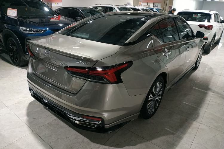 Used Nissan Teana 2022 2.0L XL-Upr Enjoyment Edition Exterior 5
