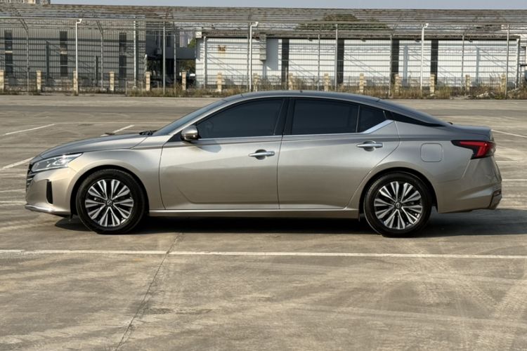 Used Nissan Teana 2022 2.0L XL-TLS Enjoyment Edition Exterior 6