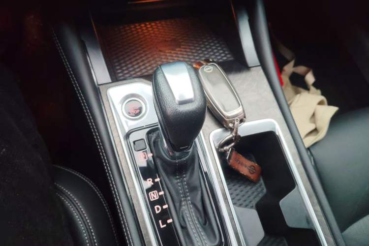 Used Nissan Teana 2022 2.0L XL-TLS Enjoyment Edition Gear Lever