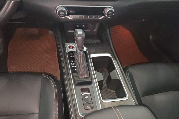 Used Nissan Teana 2022 2.0L XL-TLS Enjoyment Edition Gear Lever