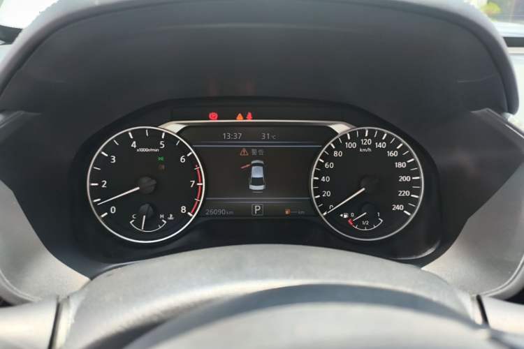 Used Nissan Teana 2022 2.0L XL-Upr Enjoyment Edition Instrument Cluster