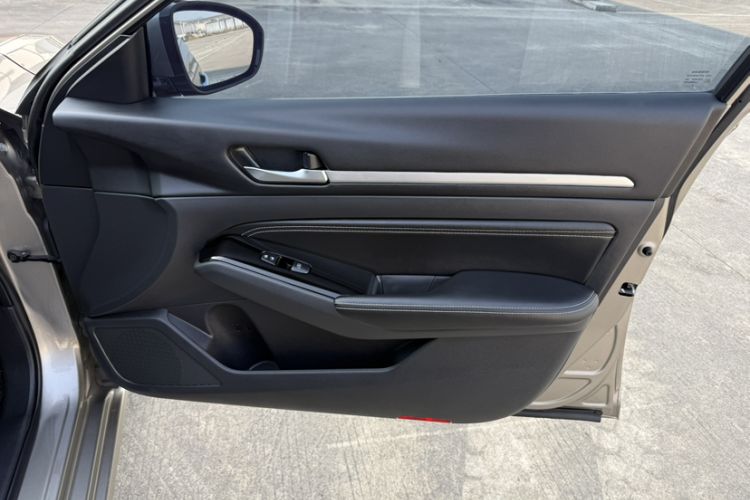 Used Nissan Teana 2022 2.0L XL-TLS Enjoyment Edition Interior 11