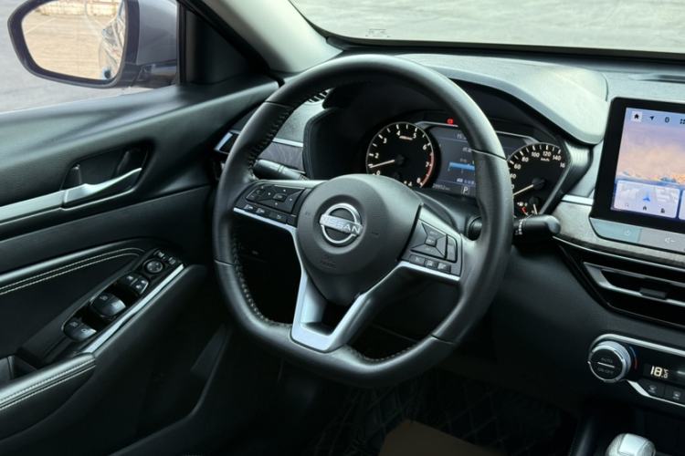 Used Nissan Teana 2022 2.0L XL-TLS Enjoyment Edition Interior 3