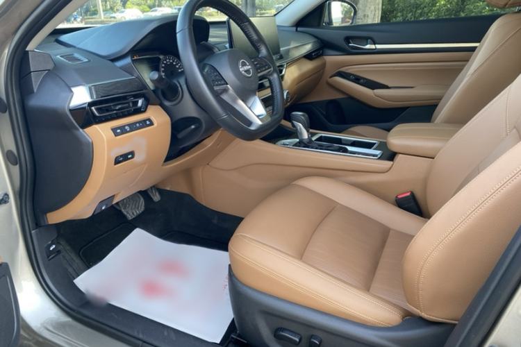 Used Nissan Teana 2022 2.0L XL-TLS Enjoyment Edition Interior 3