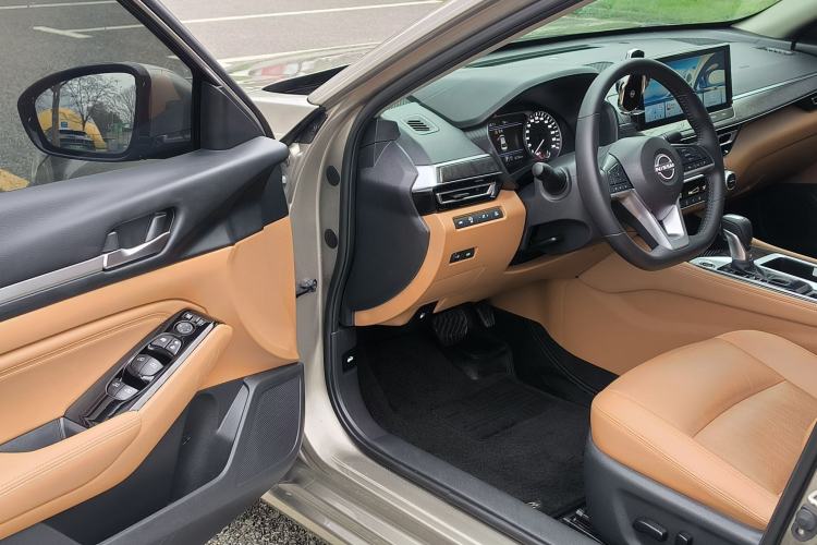 Used Nissan Teana 2022 2.0L XL-TLS Enjoyment Edition Interior 4