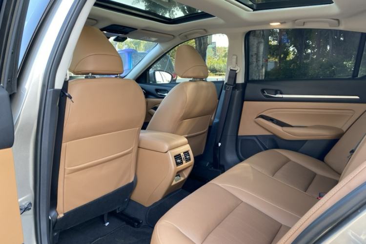 Used Nissan Teana 2022 2.0L XL-TLS Enjoyment Edition Interior 4