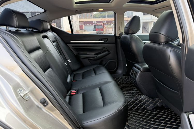 Used Nissan Teana 2022 2.0L XL-TLS Enjoyment Edition Interior 8