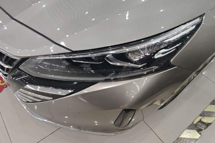 Used Nissan Teana 2022 2.0L XL-TLS Enjoyment Edition Left Front Headlight