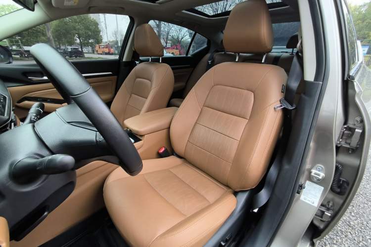 Used Nissan Teana 2022 2.0L XL-TLS Enjoyment Edition Left Front Seat