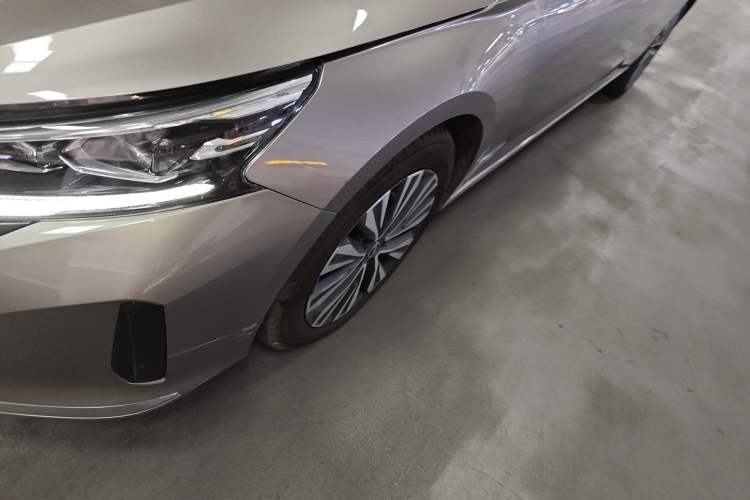 Used Nissan Teana 2022 2.0L XL-Upr Enjoyment Edition Left Front Wheel Hub