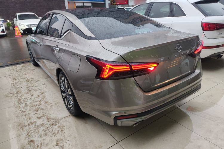 Used Nissan Teana 2022 2.0L XL-TLS Enjoyment Edition Left Side