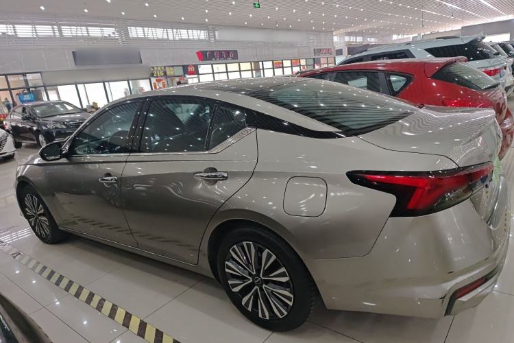 Used Nissan Teana 2022 2.0L XL-TLS Enjoyment Edition Left Side