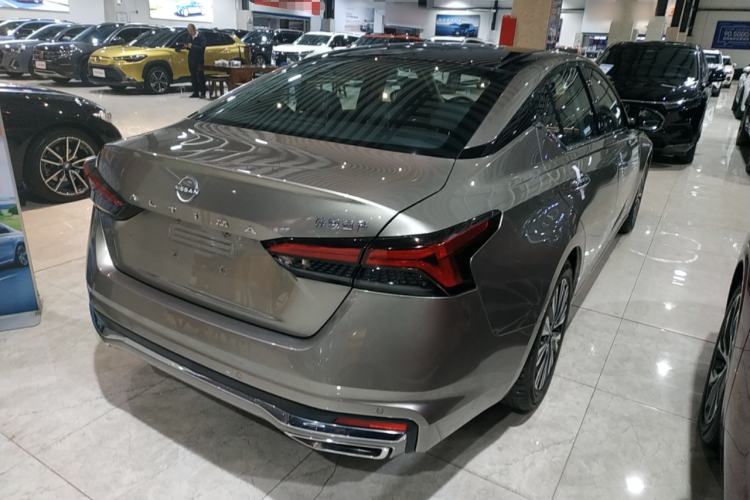 Used Nissan Teana 2022 2.0L XL-Upr Enjoyment Edition Rear Right 45 Deg