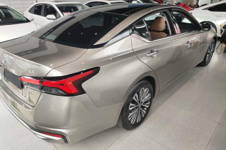 Used Nissan Teana 2022 2.0L XL-TLS Enjoyment Edition Rear Right 45 Deg